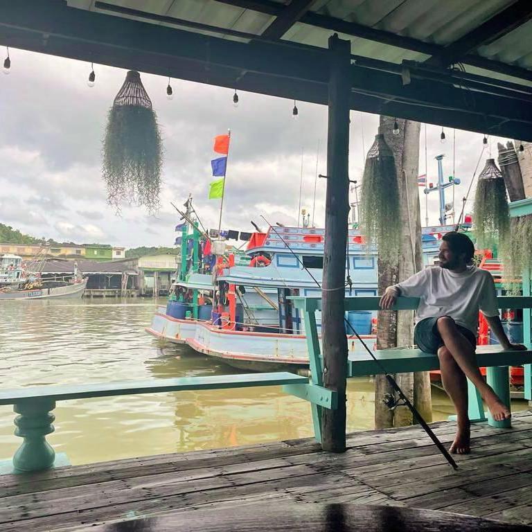Rub Lom Chom Klong Homestay Chumphon Exteriör bild
